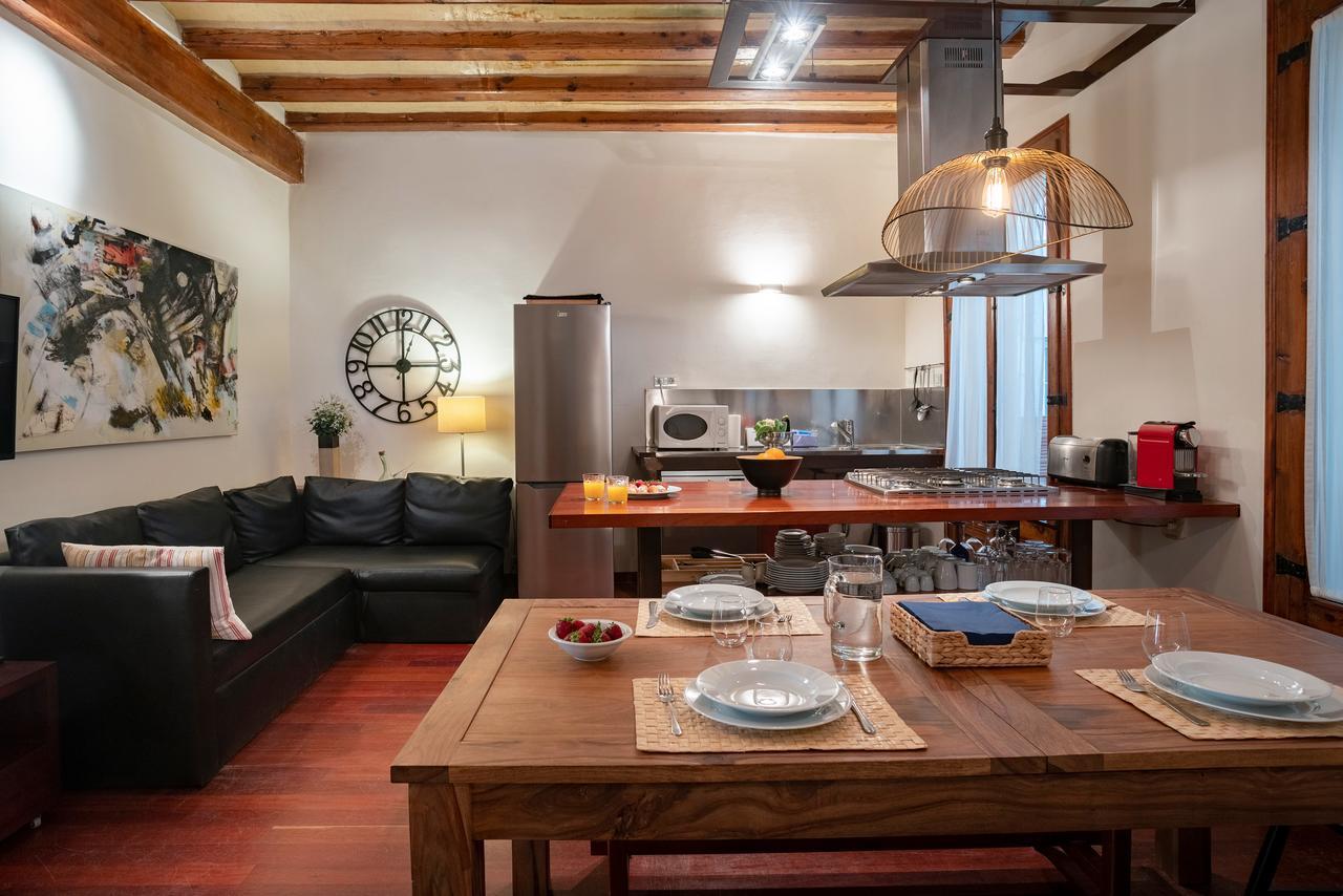Habitat Apartments Ferran Barcelona Luaran gambar